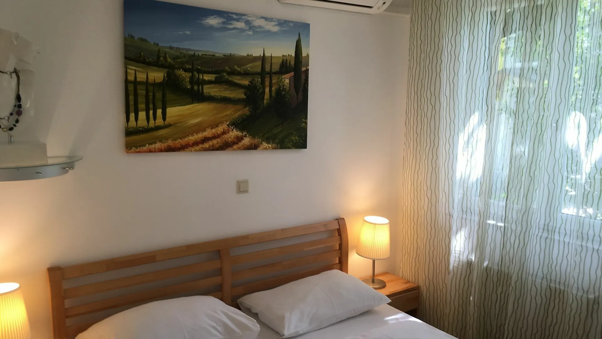 Ajo Apartments Danube Vienna 0*,